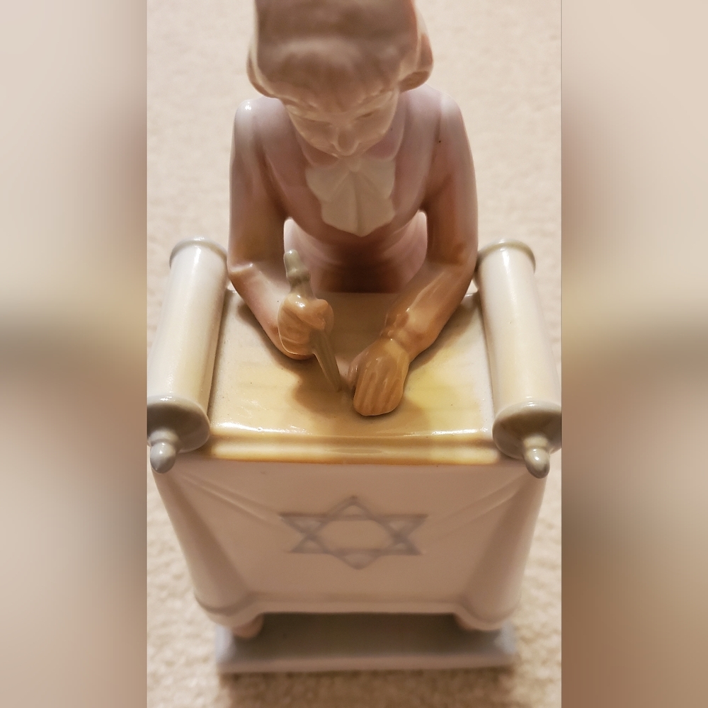 8" Bat Mitzvah Porcelain Figurine